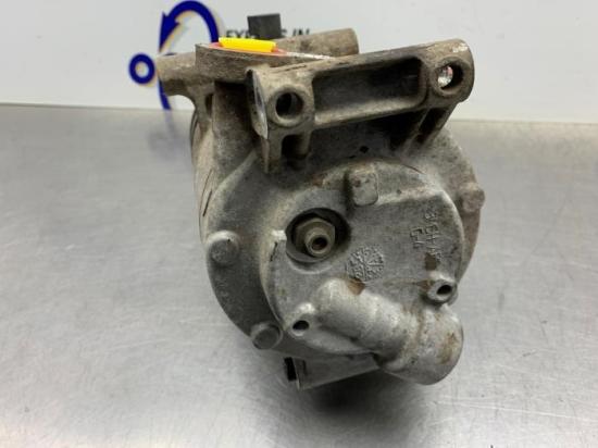 Klimakompressor Ford Focus C-Max DM2 3M5H19D629CF Bild Klimakompressor Ford Focus C-Max DM2 3M5H19D629CF