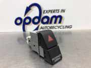 Schalter für Warnblinker Suzuki Celerio LF 75H299