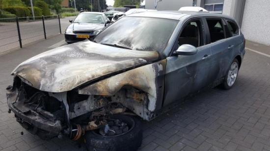 Tür links vorne BMW 3er Touring E91 41007203643 Bild Tür links vorne BMW 3er Touring E91 41007203643