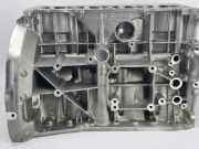 Motor Unterblock von einem Mercedes C-Klasse