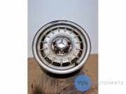 Felge von einem Mercedes 280SL-500SLC