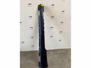 Schwelle links von einem Mercedes E-Klasse (890)