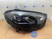 Scheinwerfer rechts von einem Mercedes C-Klasse