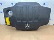 Abdeckblech Motor von einem Mercedes CLA