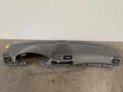 Armaturenbrett von einem Mercedes E-Klasse