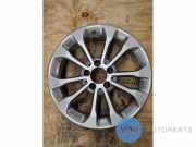 Felge von einem Mercedes GLA