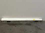 Schwelle rechts von einem Mercedes A-Klasse (650)