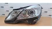 Scheinwerfer links von einem Mercedes E-Klasse