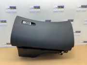 Handschuhfach von einem Mercedes E-Klasse