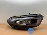 Scheinwerfer rechts von einem Mercedes A-Klasse