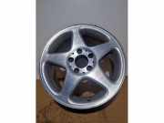 Felge von einem Mercedes C-Klasse