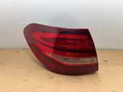 Rücklicht links von einem Mercedes C-Klasse (890)