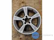 Felge von einem Mercedes C-Klasse