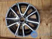 Felge von einem Mercedes E-Klasse