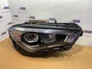 Scheinwerfer rechts von einem Mercedes CLA