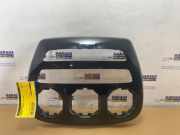 Mittelkonsole von einem Mercedes C-Klasse