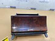 Aschenbecher vorne von einem Mercedes CLK