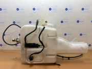 Scheibensprühertank vorne von einem Mercedes Sprinter