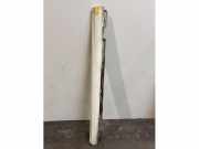 Schwelle links von einem Mercedes B-Klasse (650)