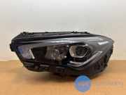 Scheinwerfer links von einem Mercedes CLA