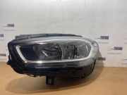 Scheinwerfer links von einem Mercedes B-Klasse