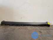 Schwelle links von einem Mercedes GLC-Klasse (775)