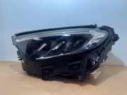 Scheinwerfer links von einem Mercedes GLC-Klasse