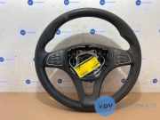 Lenkrad von einem Mercedes X-Klasse