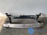 Vorderwand von einem Mercedes B-Klasse