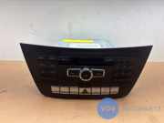 Radio von einem Mercedes C-Klasse