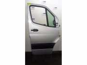 Tür 4-türig rechts vorne von einem Mercedes Sprinter