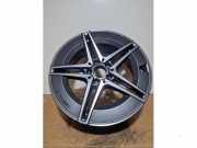 Felge von einem Mercedes C-Klasse