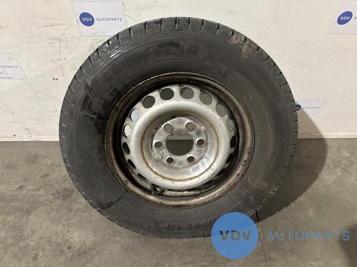 Felge von einem Mercedes Sprinter