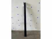 Schwelle links von einem Mercedes GLB-Klasse (149)