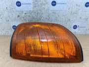 Richtungsanzeiger links von einem Mercedes E-Klasse