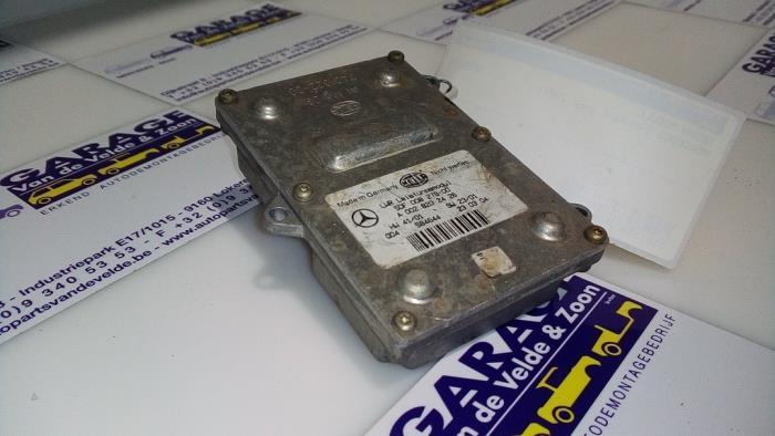 Xenon Modul von einem Mercedes E-Klasse
