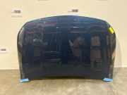 Motorhaube von einem Mercedes B-Klasse