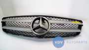 Grill von einem Mercedes C-Klasse