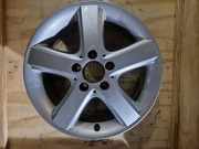 Felge von einem Mercedes B-Klasse