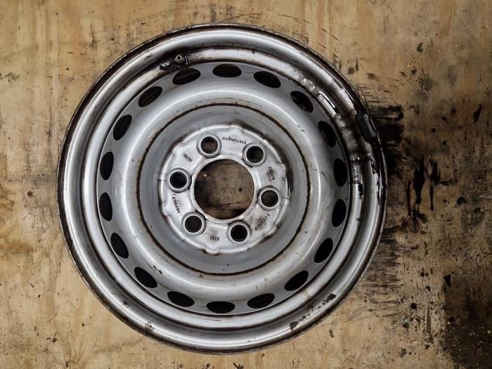 Felge von einem Mercedes Sprinter