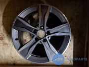 Felge von einem Mercedes C-Klasse