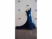 Kotflügel links vorne von einem Mercedes B-Klasse