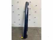 Schwelle rechts von einem Mercedes CLS-Klasse