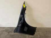 Kotflügel rechts vorne von einem Mercedes C-Klasse