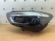 Scheinwerfer links von einem Mercedes B-Klasse