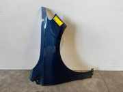 Kotflügel rechts vorne von einem Mercedes B-Klasse