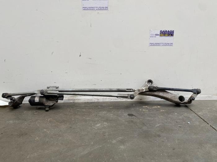 Scheibenwischermotor + Mechanik von einem Mercedes A-Klasse