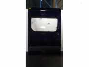 Schiebetür rechts von einem Mercedes Sprinter