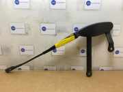 Scheibenwischerarm vorne von einem Mercedes C-Klasse