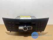 Radio von einem Mercedes C-Klasse